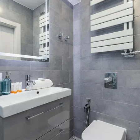 Апартаменты Underground Kielecka Rondo Mogilskie By Renters *