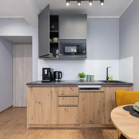 Underground Kielecka Rondo Mogilskie By Renters Апартаменты *