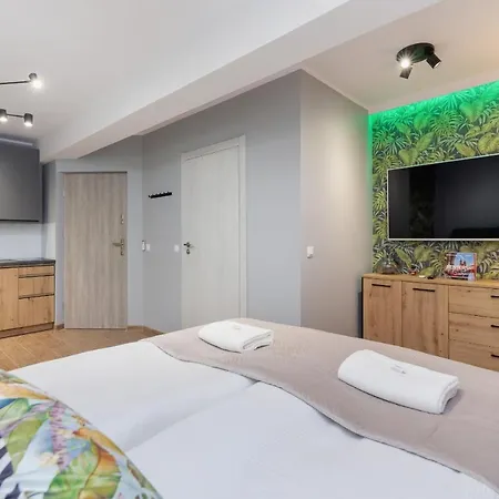 Underground Kielecka Rondo Mogilskie By Renters דירה קרקוב