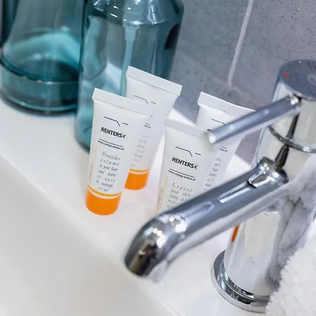 Underground Kielecka Rondo Mogilskie By Renters דירה קרקוב