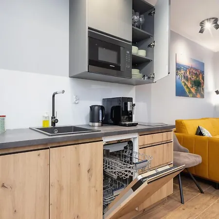 Underground Kielecka Rondo Mogilskie By Renters * Krakow
